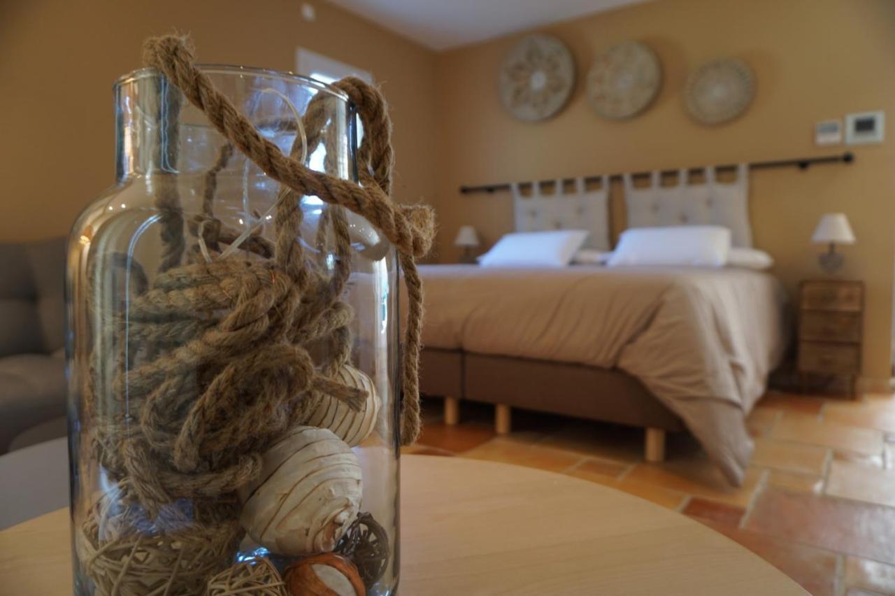 Mas L Aigo Claro Otel Mouries Dış mekan fotoğraf